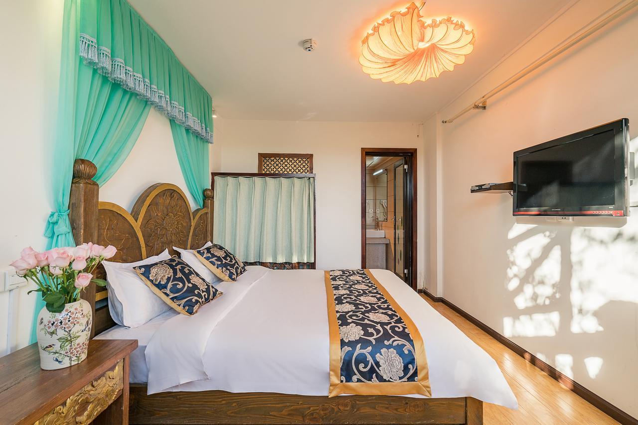 Love Cloud Boutique Chain Hotel In The Water Side ลี่เจียง ภายนอก รูปภาพ