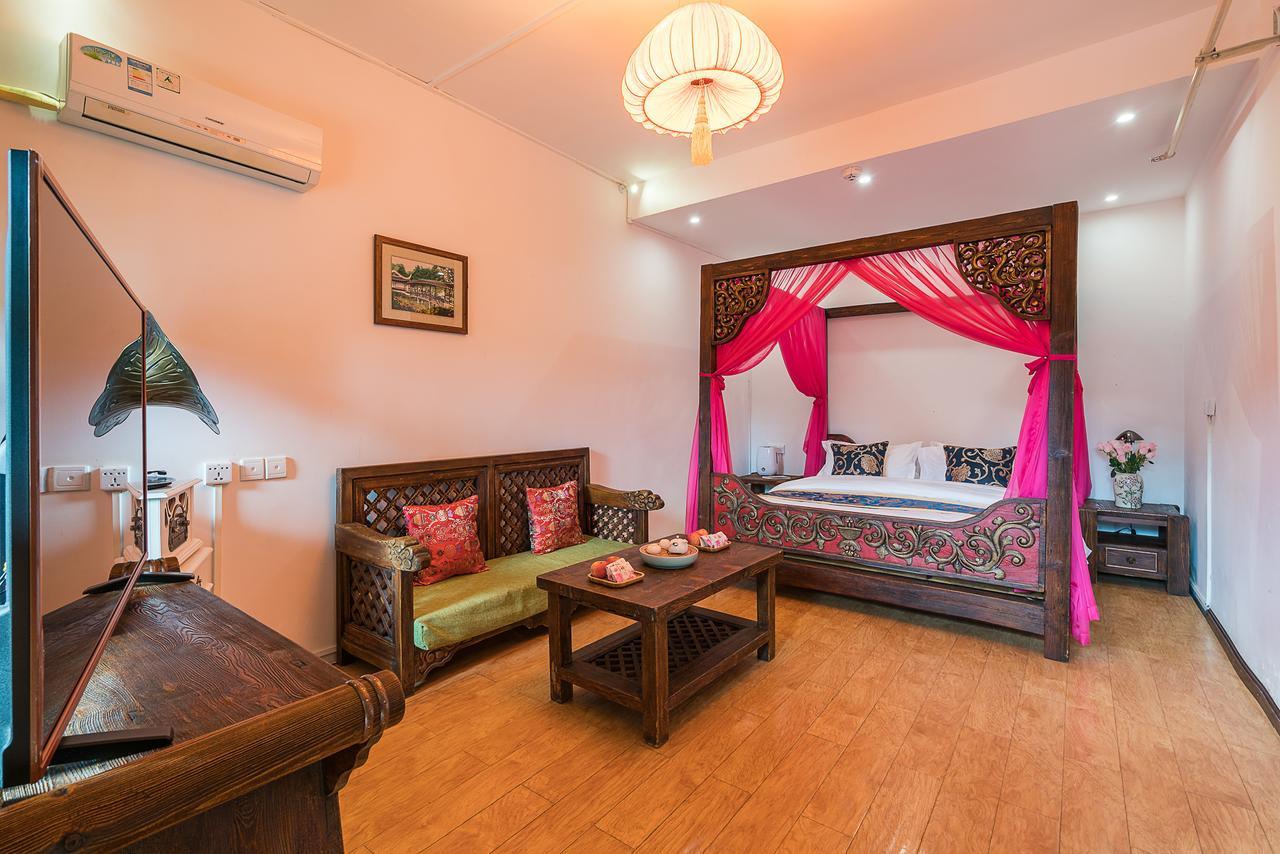 Love Cloud Boutique Chain Hotel In The Water Side ลี่เจียง ภายนอก รูปภาพ